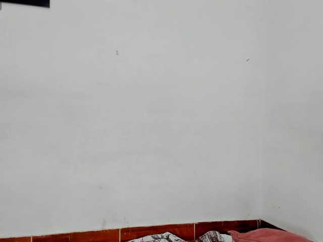 BarbieHotLaura live cam on BongaCams