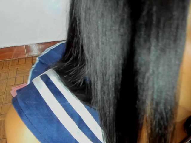 BarbieHotLaura live cam on BongaCams