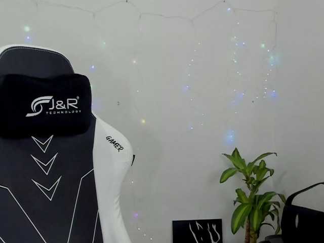 BarbieHotLaura live cam on BongaCams