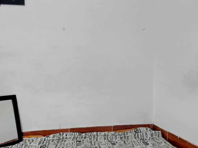 BarbieHotLaura live cam on BongaCams