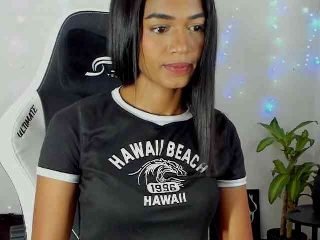 Barbiecollins webcam