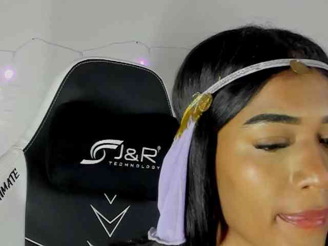 BarbieHotLaura
