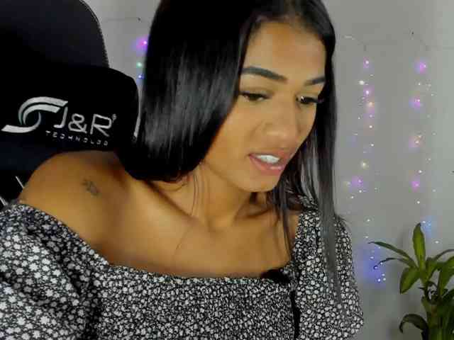 BarbieHotLaura BarbieHotLaura