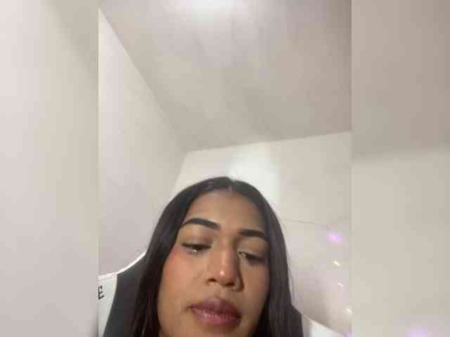 Barbiecollins webcam