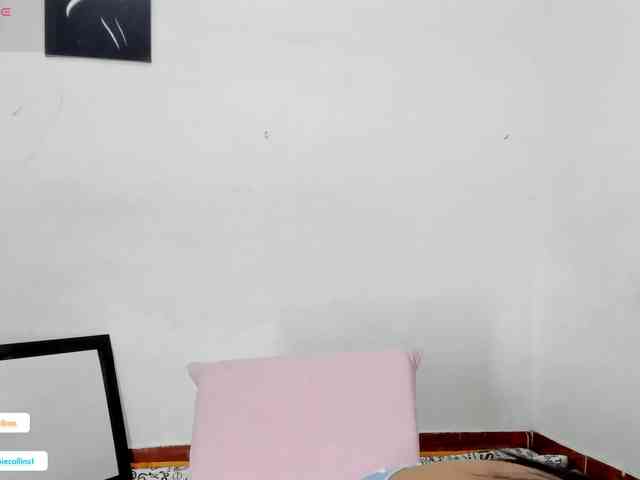 BarbieHotLaura webcam