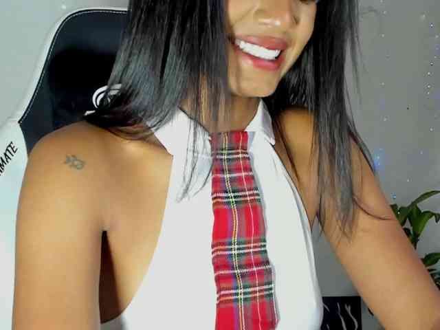 Barbiecollins webcam