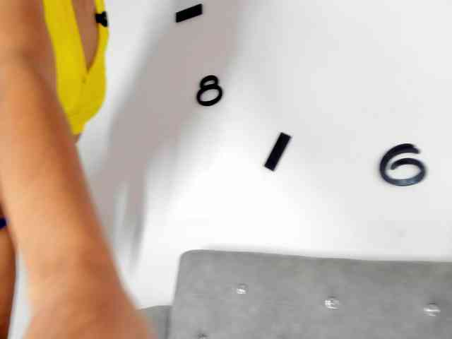 BarbieHotLaura webcam