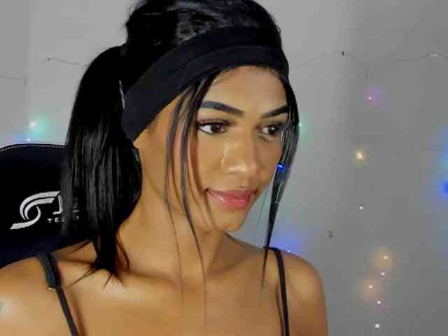 BarbieHotLaura