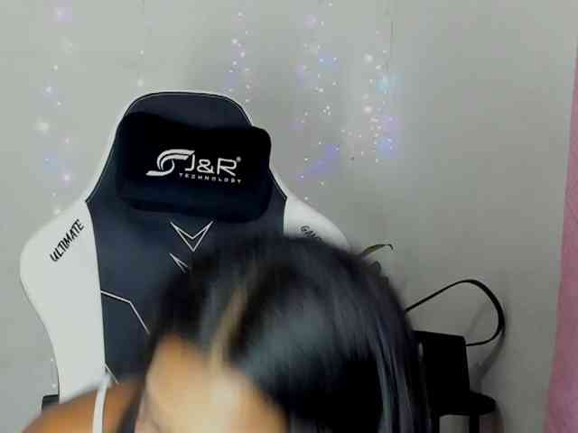 Barbiecollins webcam