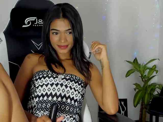 Barbiecollins webcam
