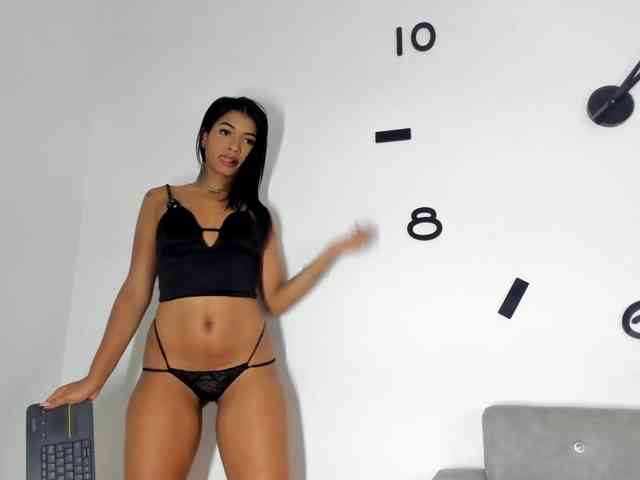 BarbieHotLaura