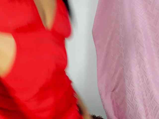 BarbieHotLaura webcam