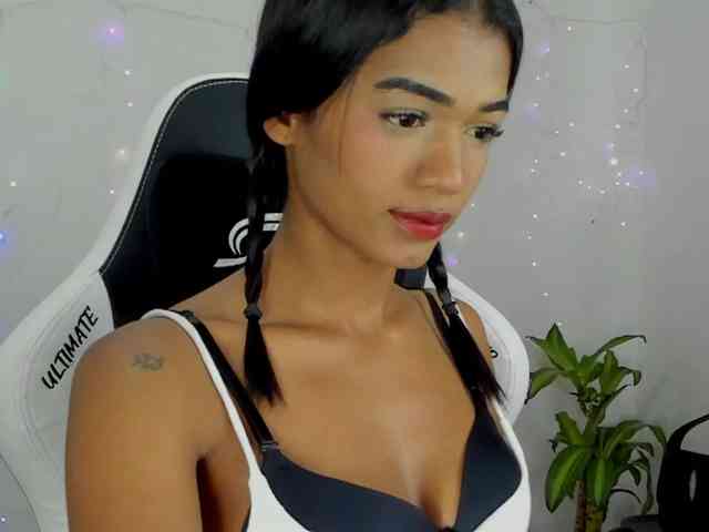 BarbieHotLaura BarbieHotLaura