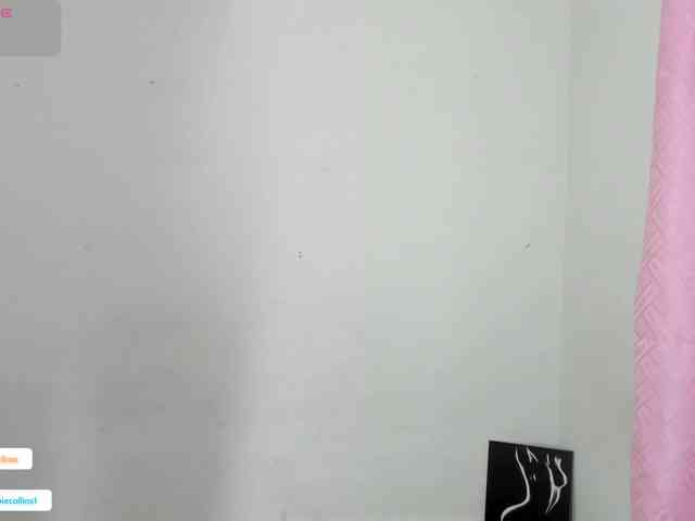 BarbieHotLaura webcam