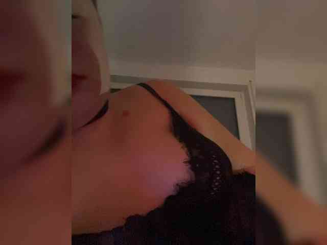 MakeUsCome webcam