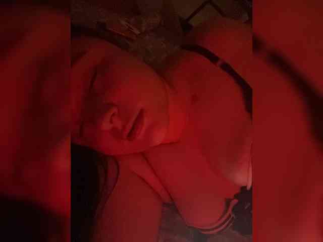 MakeUsCome