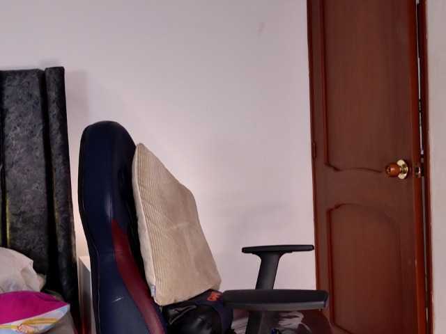 Anastasiaevans live cam on BongaCams