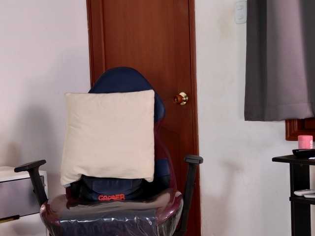 Anastasiaevans live cam on BongaCams