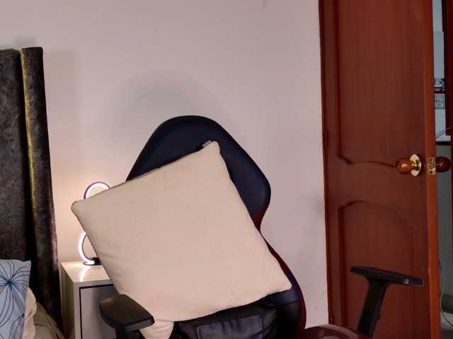 Anastasiaevans live webcam show