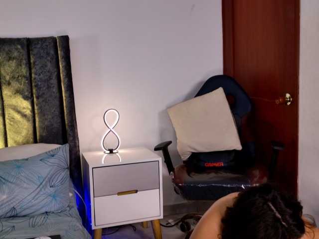 Anastasiaevans live cam on BongaCams