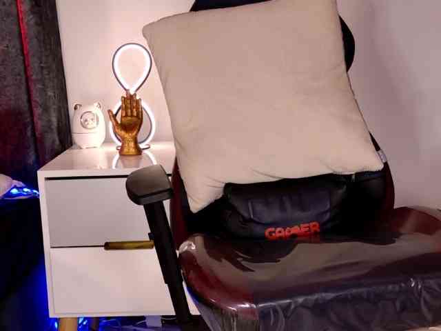 Anastasiaevans webcam