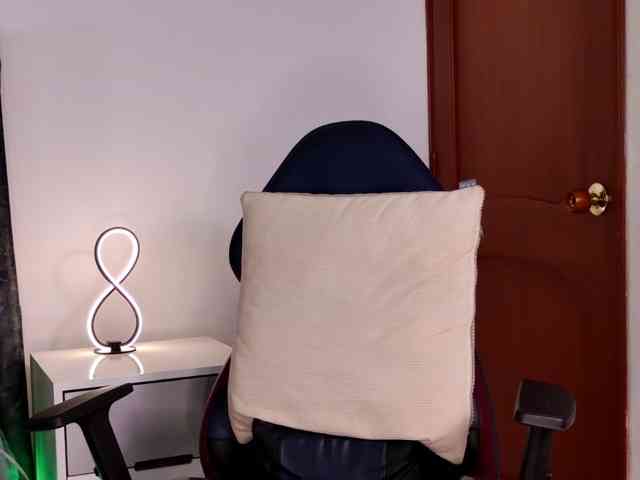 Anastasiaevans webcam