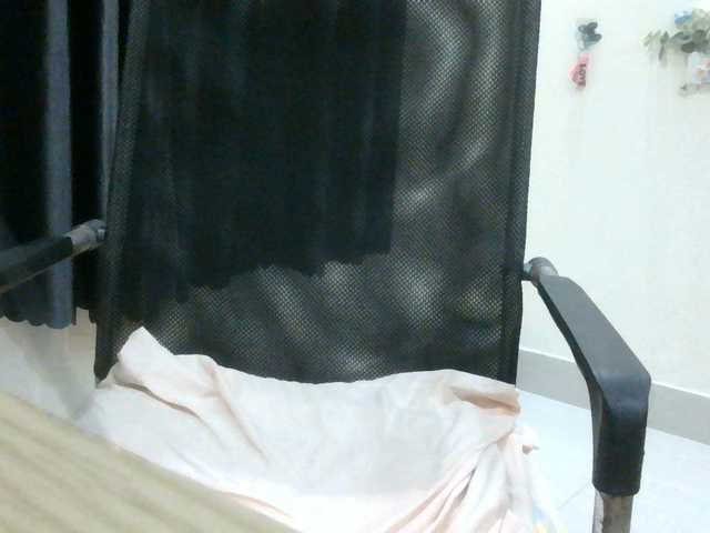 Yuichan live cam on BongaCams