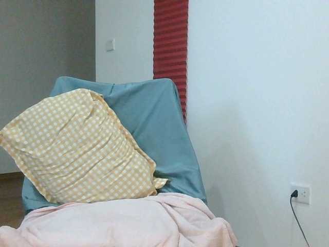 Yuichan live cam on BongaCams