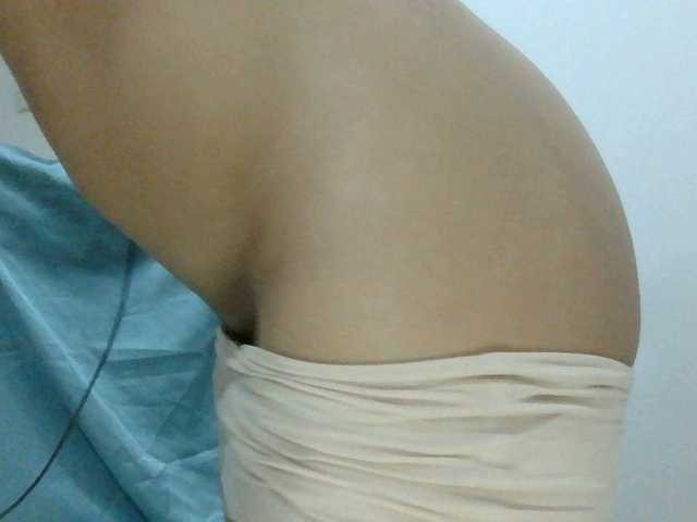 Yuichan live cam on BongaCams