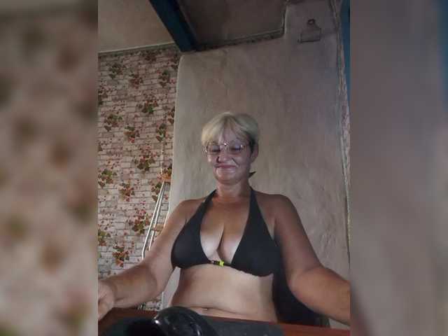NikaGold45 live cam on BongaCams