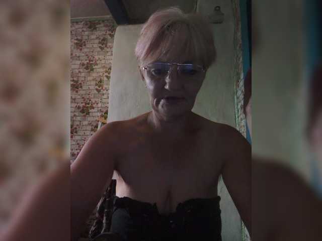 NikaGold45 live cam on BongaCams