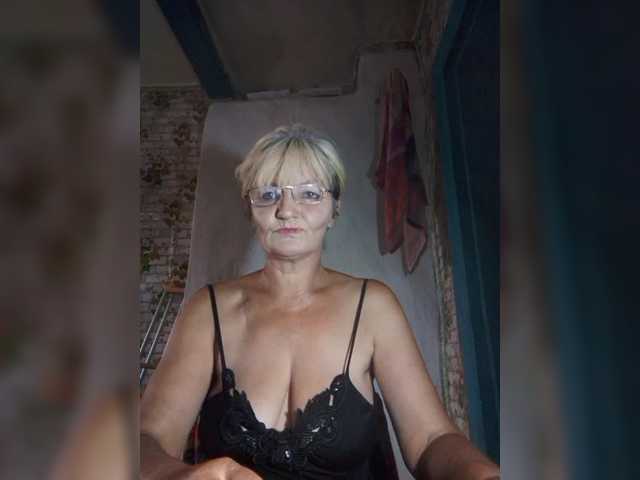 NikaGold45 live cam on BongaCams