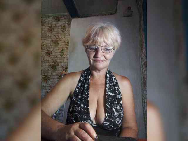 NikaGold45 webcam