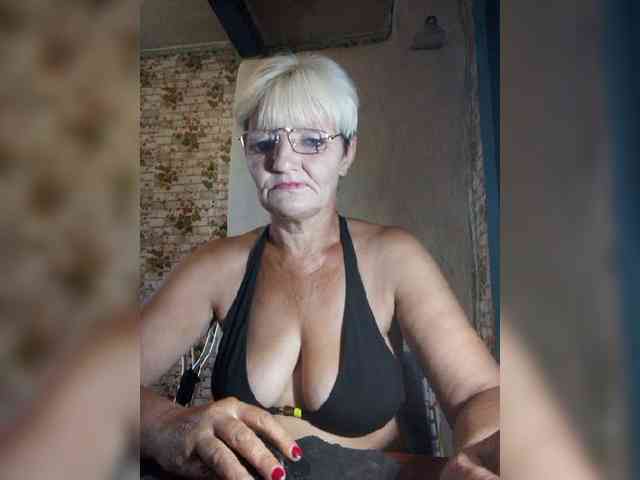 NikaGold45 webcam