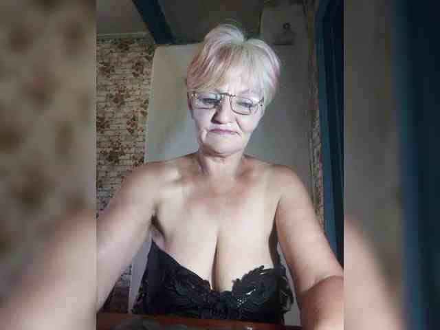 NikaGold45 webcam