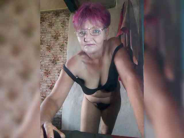 NikaGold45 webcam