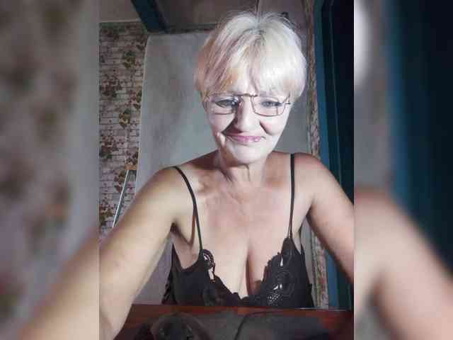 NikaGold45 webcam