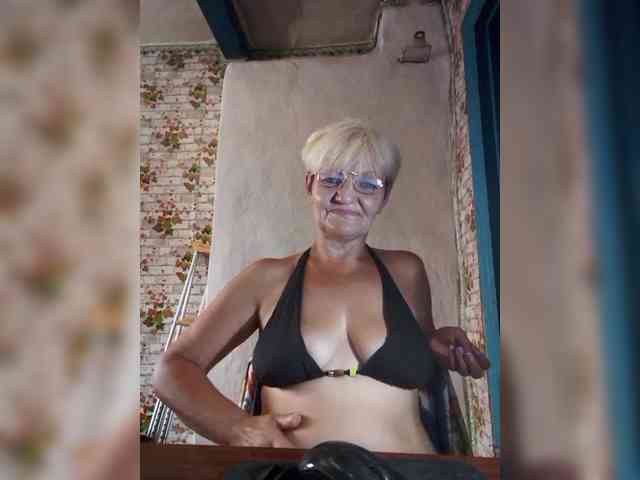 NikaGold45 webcam