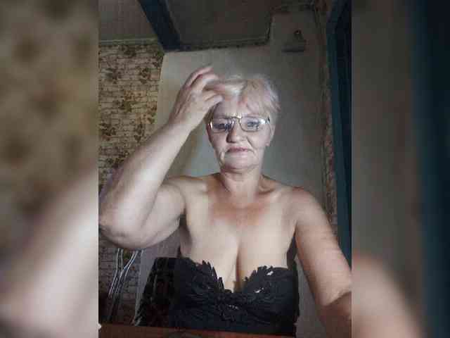 NikaGold45 webcam