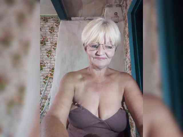 NikaGold45 webcam