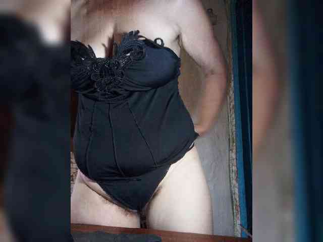 NikaGold45 webcam