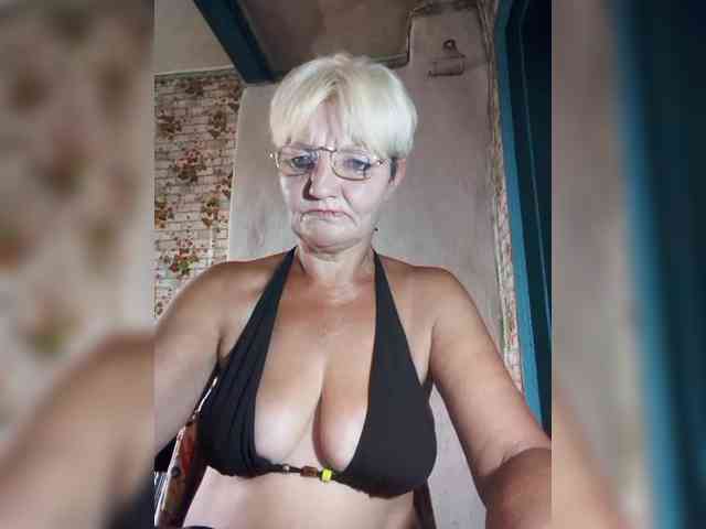 NikaGold45 webcam