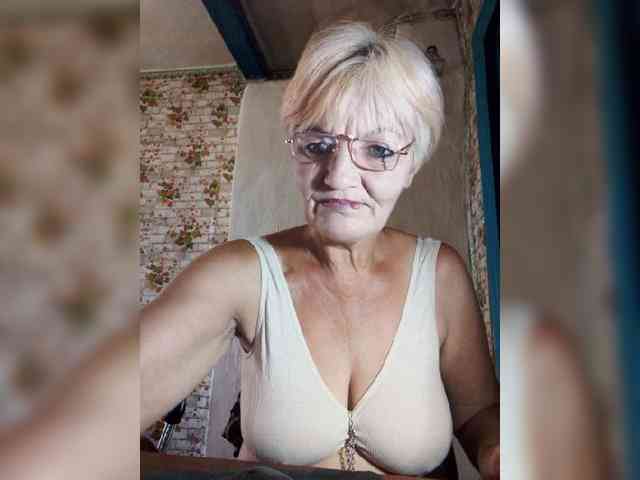 NikaGold45 webcam