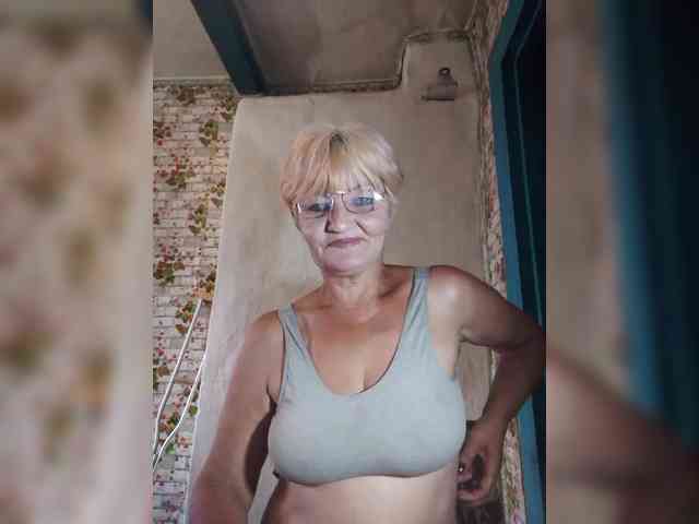 NikaGold45 Sex Cam Show