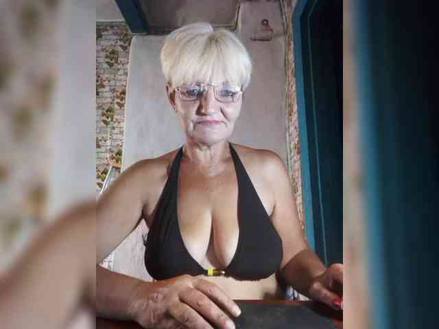 NikaGold45 webcam