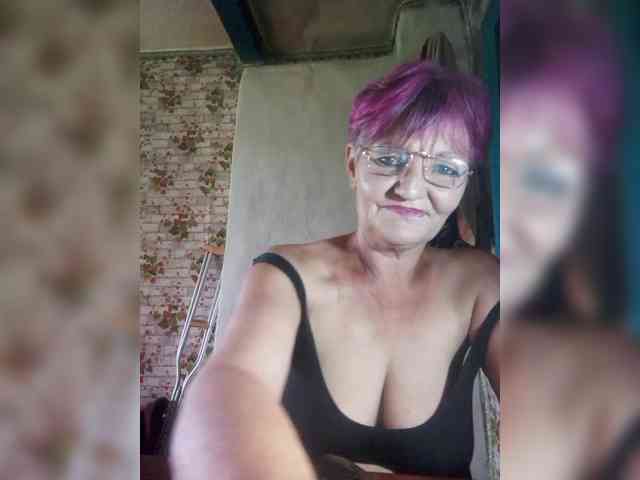 NikaGold45 webcam