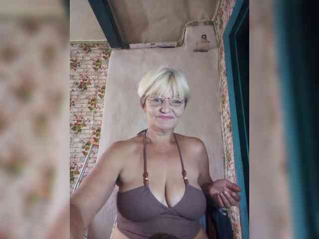 NikaGold45 webcam