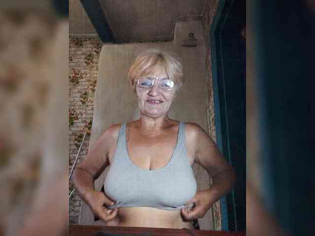 NikaGold45 webcam