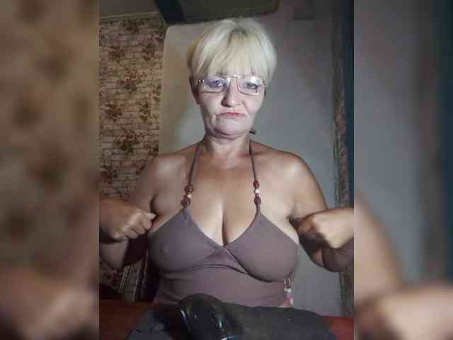 NikaGold45 webcam