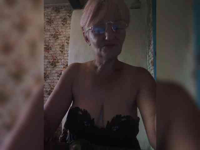 NikaGold45 webcam